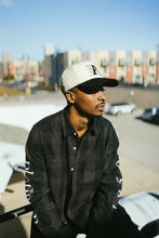 Load image into Gallery viewer, Platinum Flannel Charcoal/Black