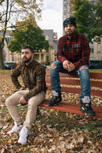 Load image into Gallery viewer, PL△TINUM BRED FL△NNEL
