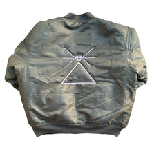 Load image into Gallery viewer, PL△TINUM △RMY GREEN BOMBER
